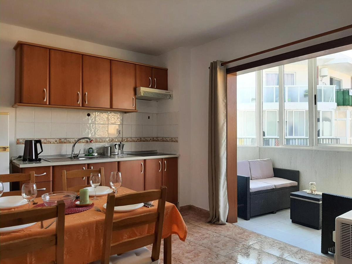 Perfectly Located Apartment With Pool プラヤ・デ・ラス・アメリカス エクステリア 写真